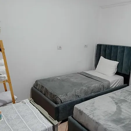 Demiri's Semesterbostad